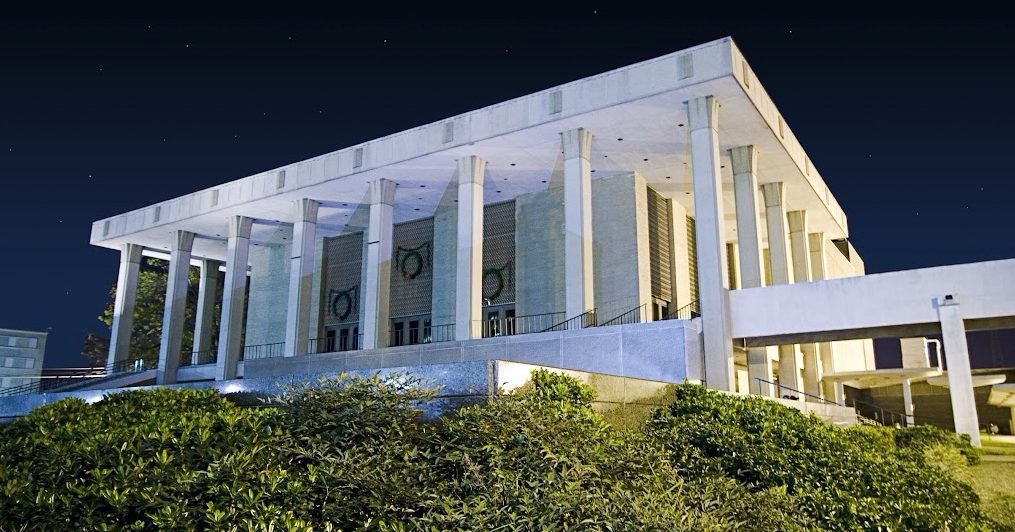 Thalia Mara Hall Visit Jackson